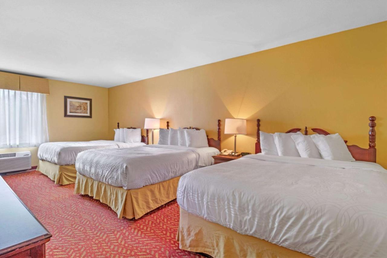 Best Western Clearlake Plaza Springfield Exterior photo